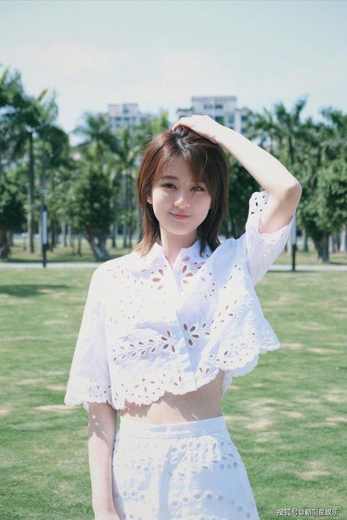 娱乐吃瓜酱服饰图片大全